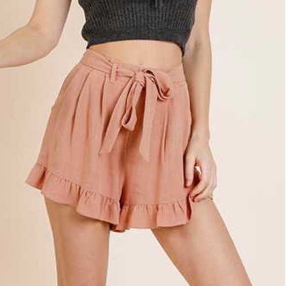 LINEN BLEND PAPER-BAG SHORTS IN DUSTY PEACH - Picture 2 of 9